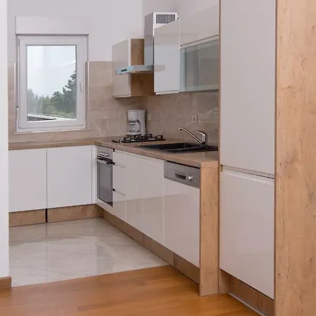 Lumare - 100m From The Sea *