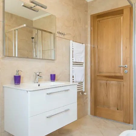 Apartmán Lumare - 100m From The Sea