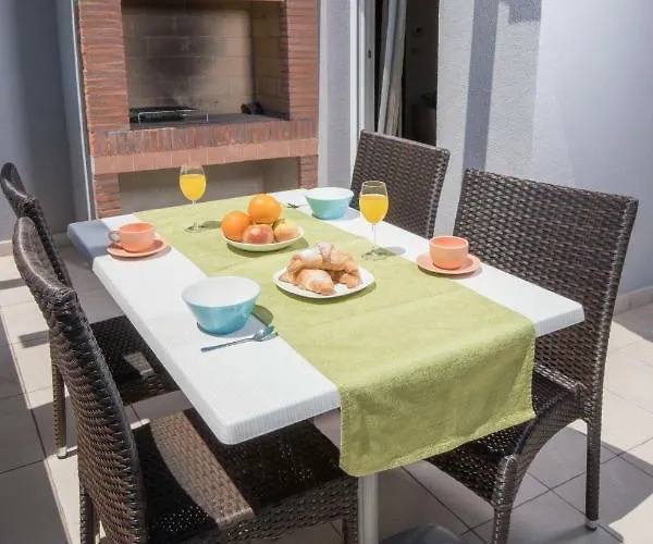 Lumare - 100m From The Sea Pula